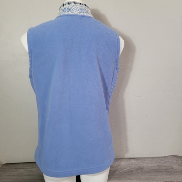 LL Bean Blue Vest Full Zip Size M Fair Isle Trim Knit Fleece Soft Side Pockets - Picture 2 of 11